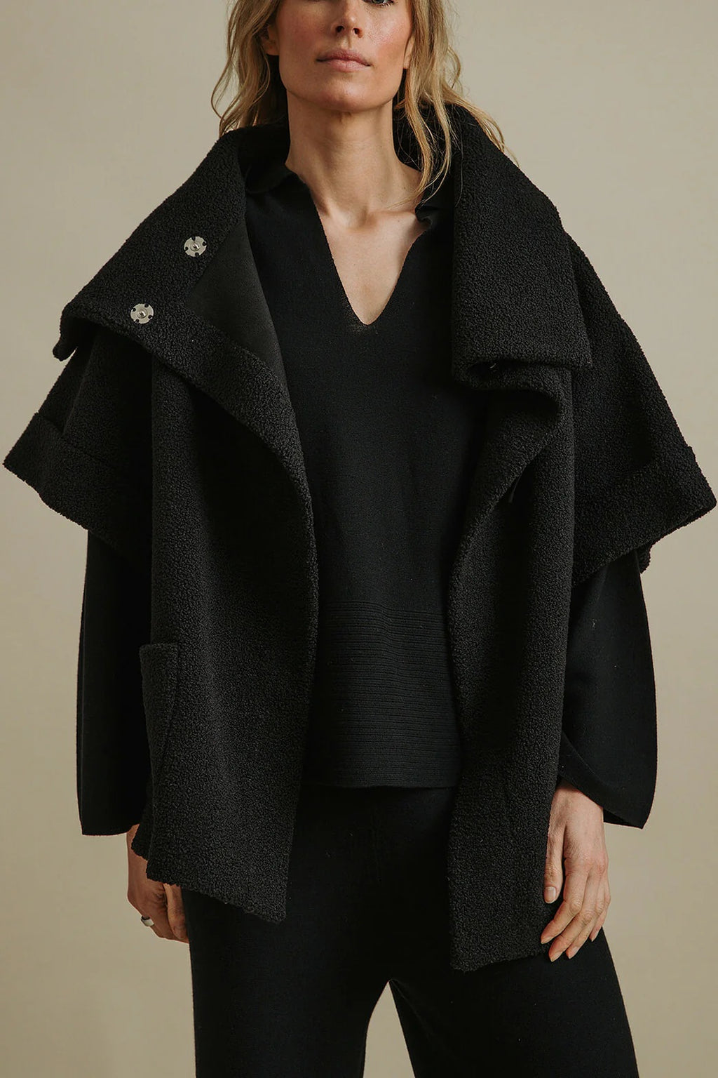 Talamaya - Sherpa Cuddle Coat Onyx [sz:m/l]