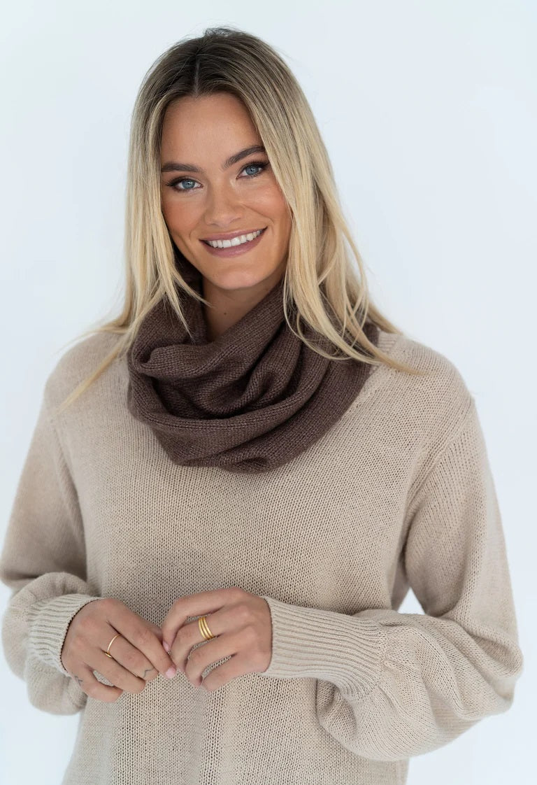 Becca Snood [sz:one Size Clr:walnut]