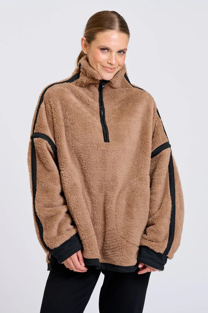 Est - Popover Fleece Caramel [sz:xs]
