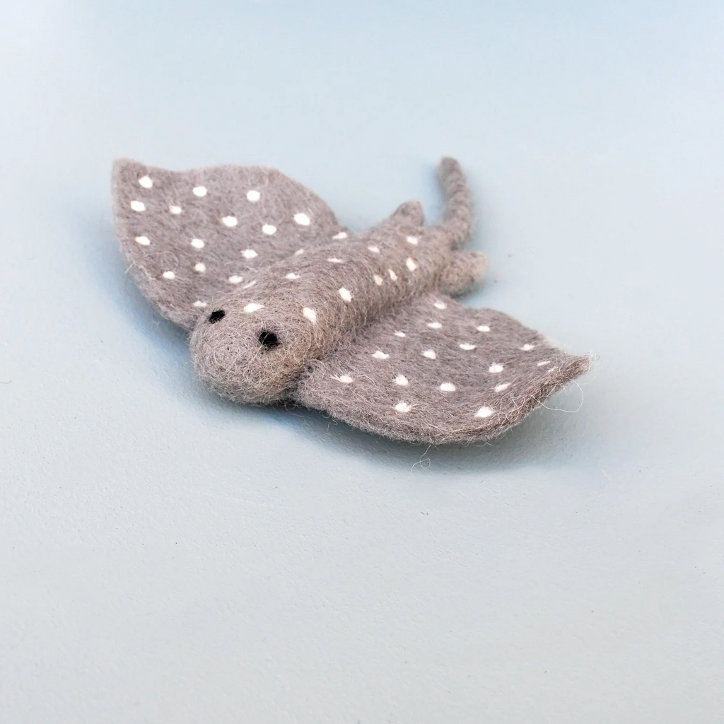 Tara Treasures - Felt Eagle Ray Toy 