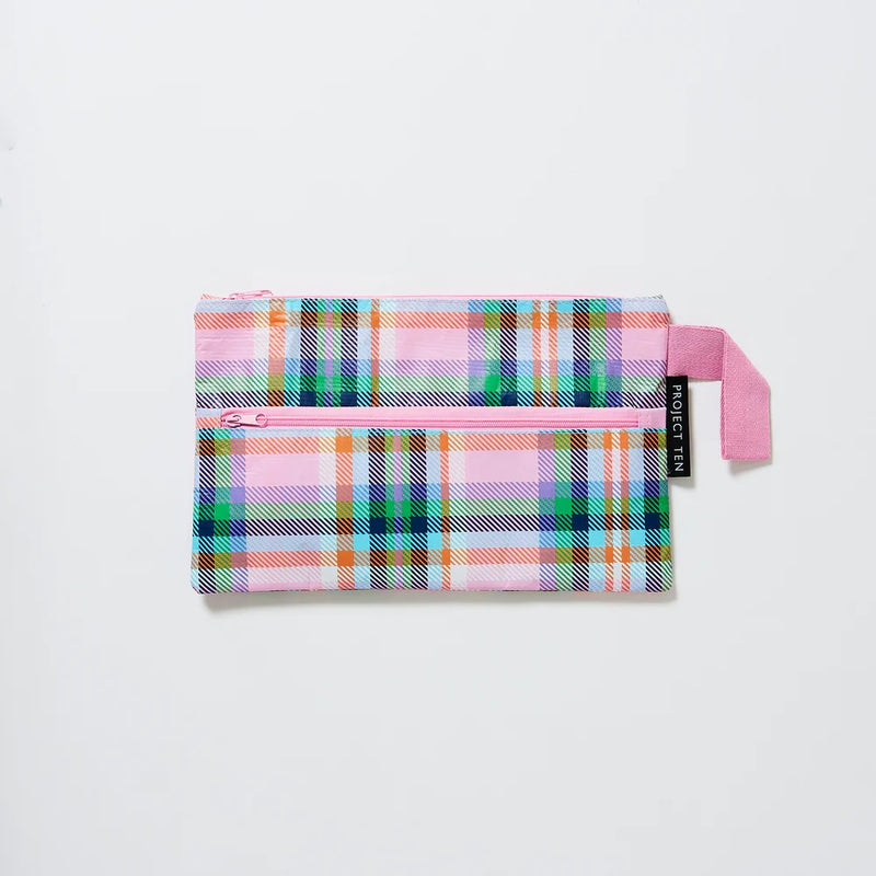 Project 10 - Pencil Case Plaid