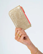 Elms And King - Centro Wallet Light Gold Crinkle [sz:wallet]