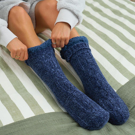 Annabel Trends - Chenille Lounge Socks Sherpa Navy [sz:one Size]