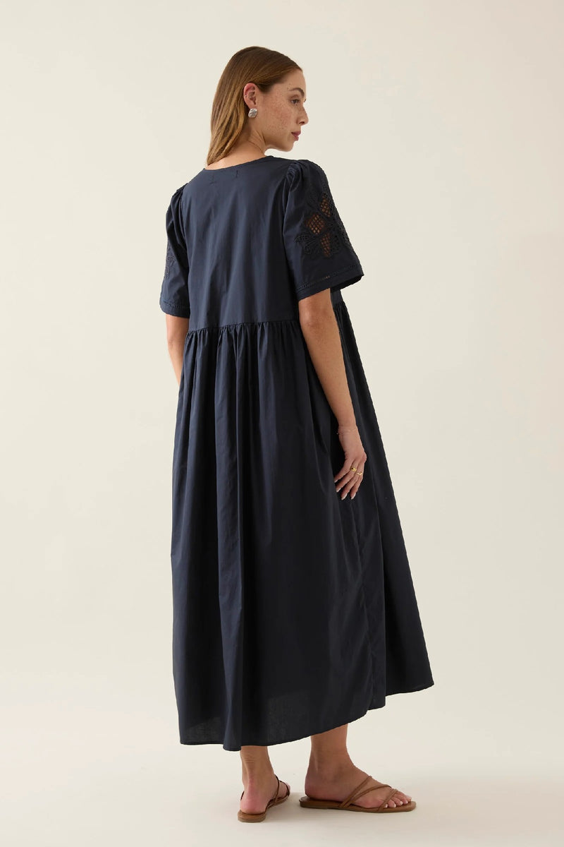 Isle Of Mine - Nilsa Dress Navy [sz:s]