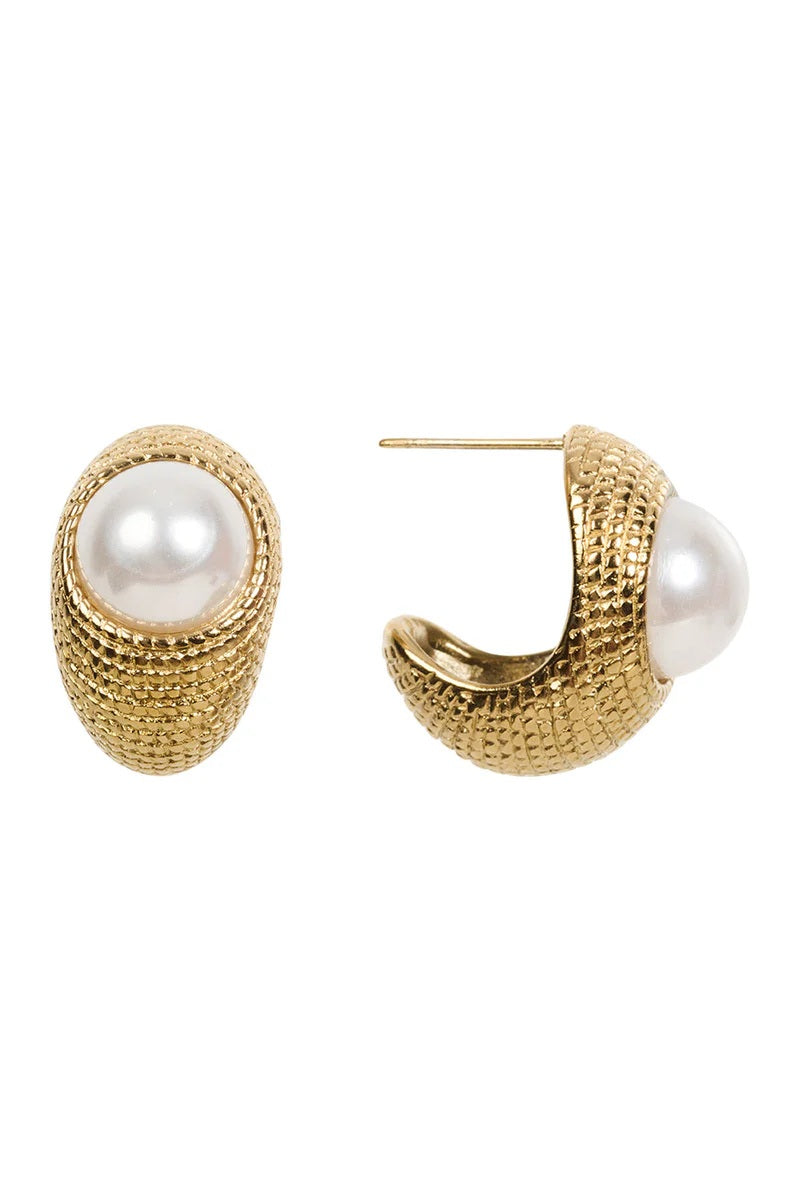 Eb And Ive - Neri Hoop Pearl Earring