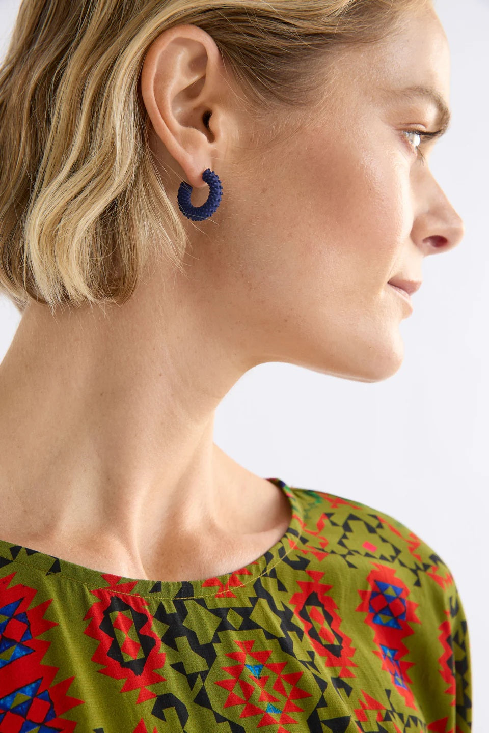 Elk The Label - Navy Ekstaa Mini Hoop Earring